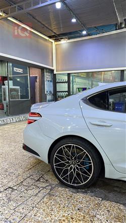 جنسس G70